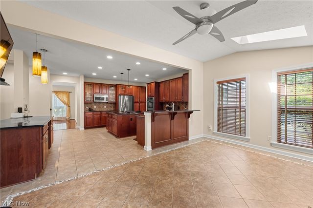 6424 Oak Point Estates, Lorain, OH 44053
