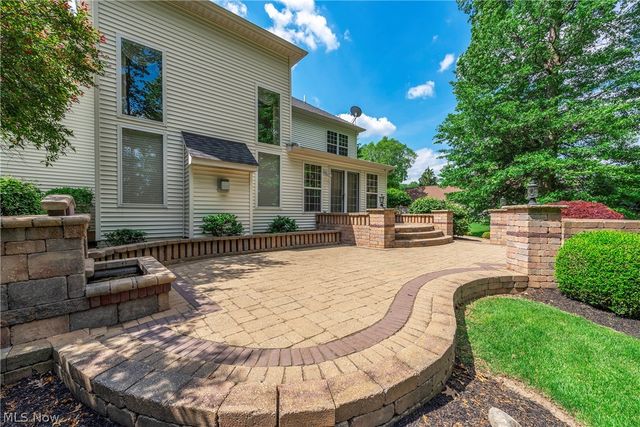 6424 Oak Point Estates, Lorain, OH 44053