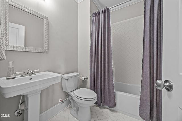 2006 Dalton Road, Greensboro, NC 27408