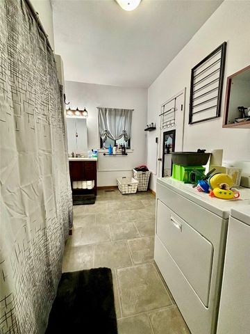 9967 SMITH Street, Lake City Boro, PA 16423