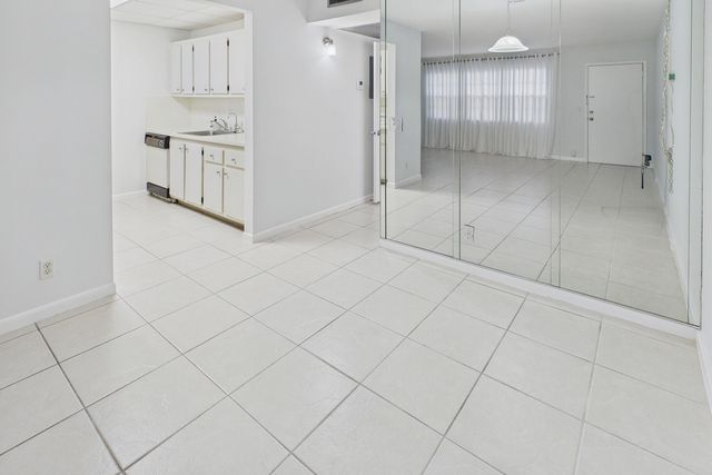 13155 SW 7TH Court 103E, Pembroke Pines, FL 33027