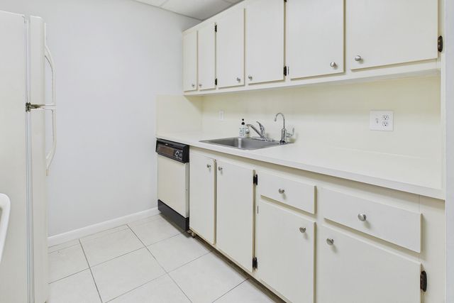 13155 SW 7TH Court 103E, Pembroke Pines, FL 33027
