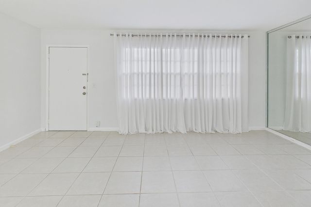 13155 SW 7TH Court 103E, Pembroke Pines, FL 33027