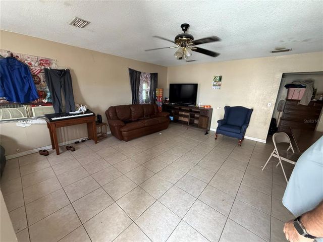 815 12TH AVENUE W, Bradenton, FL 34205