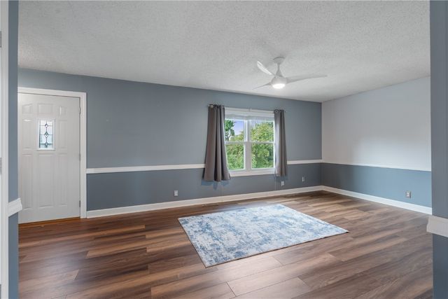 1151 Plumwood Court NE, Cedar Rapids, IA 52402