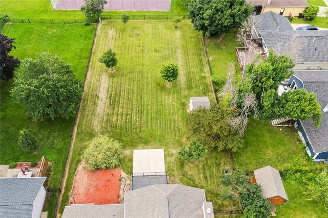 1151 Plumwood Court NE, Cedar Rapids, IA 52402