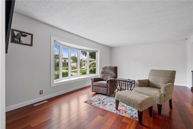 1151 Plumwood Court NE, Cedar Rapids, IA 52402