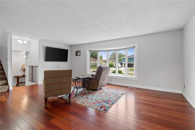 1151 Plumwood Court NE, Cedar Rapids, IA 52402