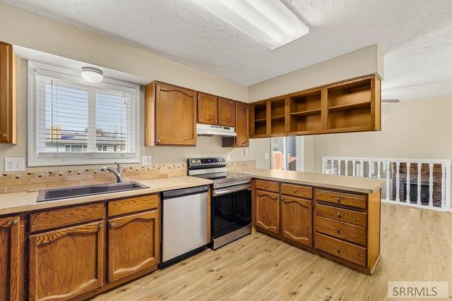 1617 9th Street, Idaho Falls, ID 83401