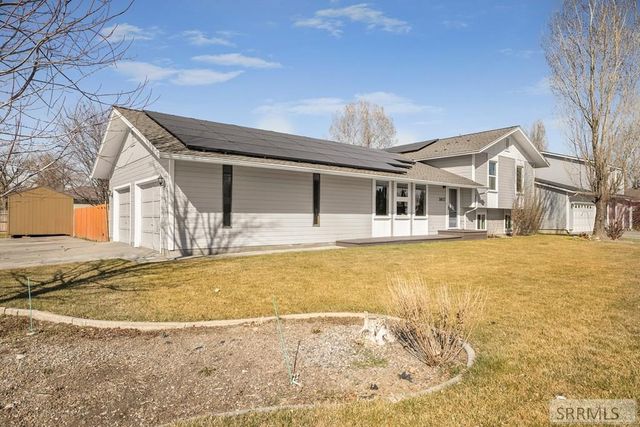 1617 9th Street, Idaho Falls, ID 83401