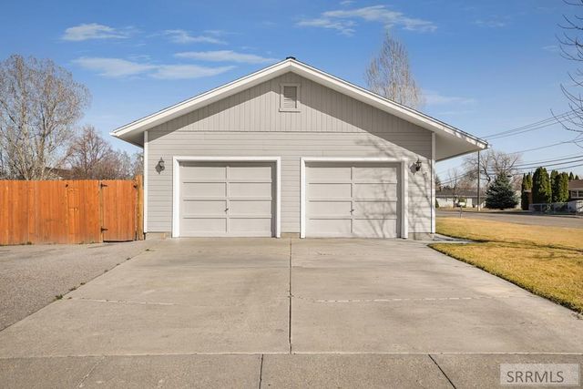 1617 9th Street, Idaho Falls, ID 83401