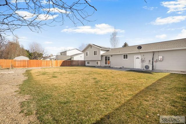 1617 9th Street, Idaho Falls, ID 83401