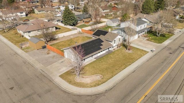 1617 9th Street, Idaho Falls, ID 83401