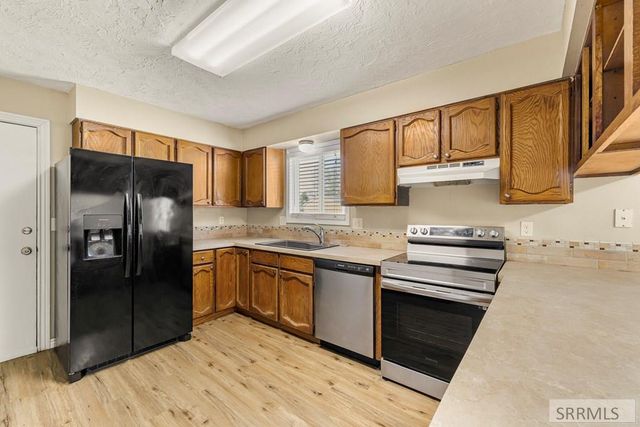 1617 9th Street, Idaho Falls, ID 83401