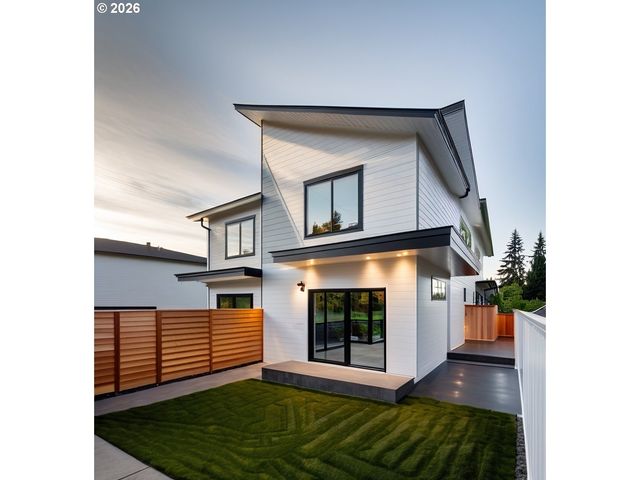 2008 Se 34TH Ave, Portland, OR 97214