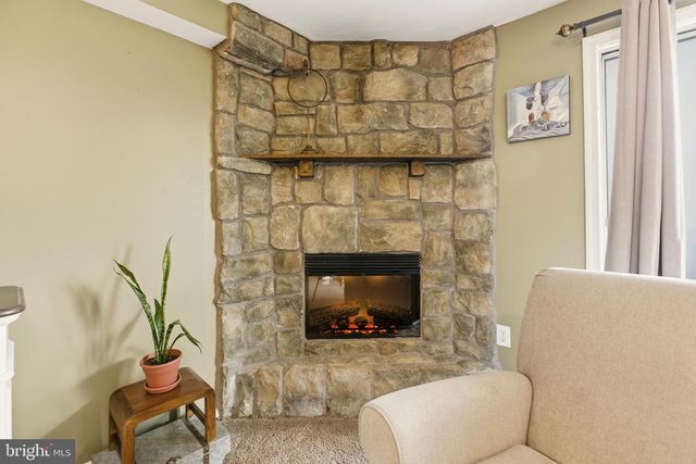 534 LANCASTER CT, Downingtown, PA 19335