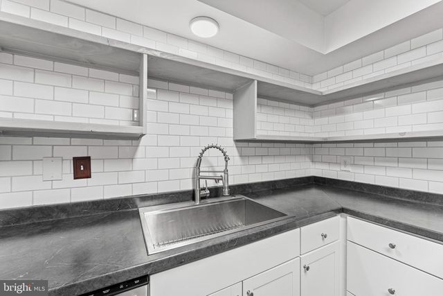 7534 EMERALD DR, Manassas, VA 20109