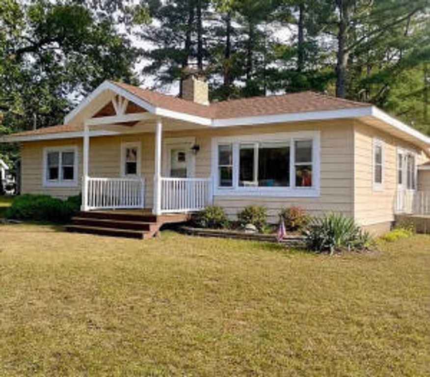 3872 S Hillcrest Road, Knox, IN 46534