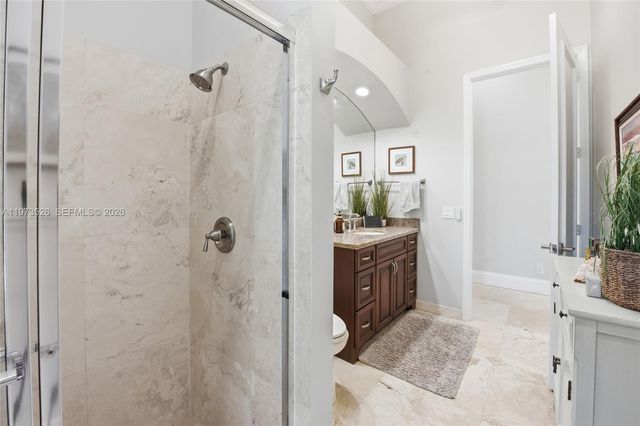 2465 Provence Cir, Weston, FL 33327