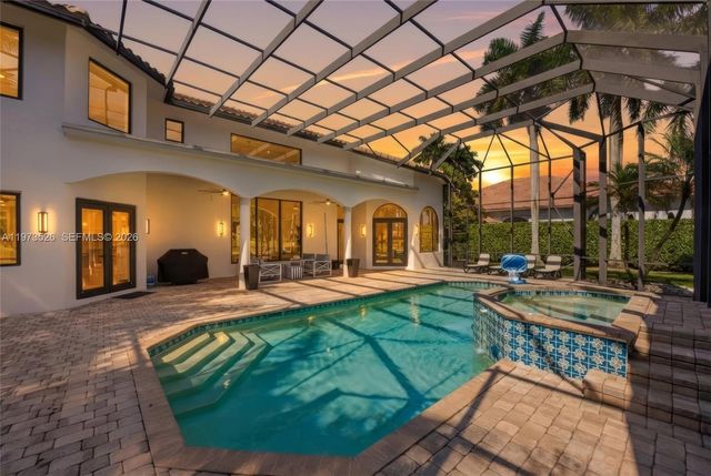 2465 Provence Cir, Weston, FL 33327