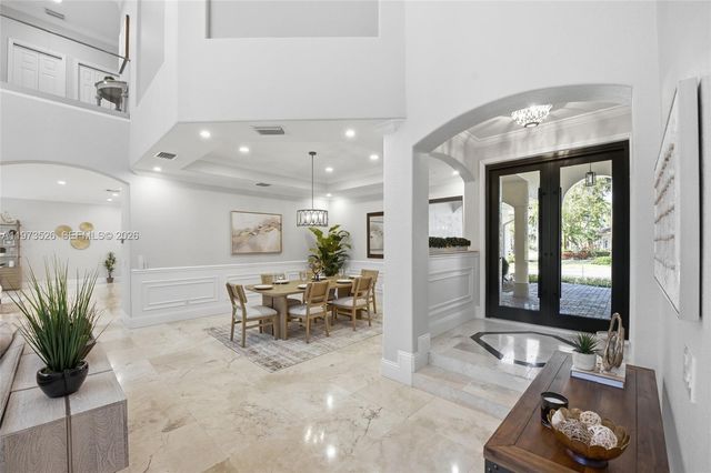 2465 Provence Cir, Weston, FL 33327