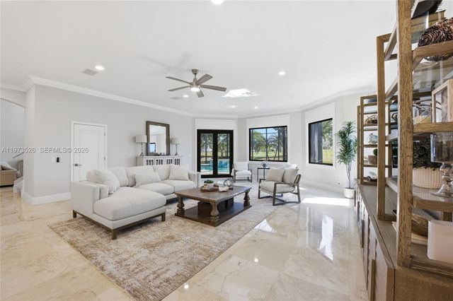 2465 Provence Cir, Weston, FL 33327