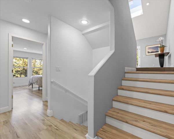 29 Los Encinos Drive, Del Rey Oaks, CA 93940
