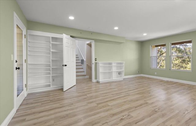 29 Los Encinos Drive, Del Rey Oaks, CA 93940
