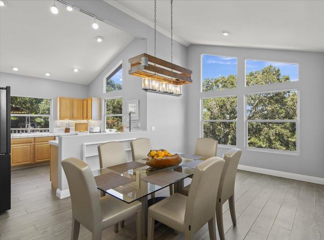 29 Los Encinos Drive, Del Rey Oaks, CA 93940