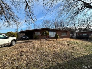 2052 Sun Valley Drive, Unincorporated, MO 63136