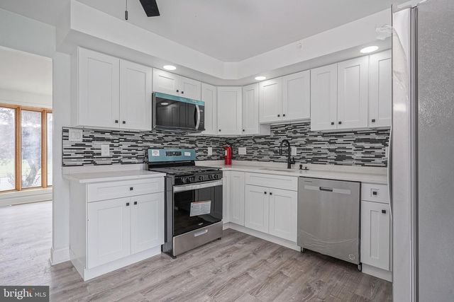 505 UNIVERSITY BLVD, Wenonah, NJ 08090