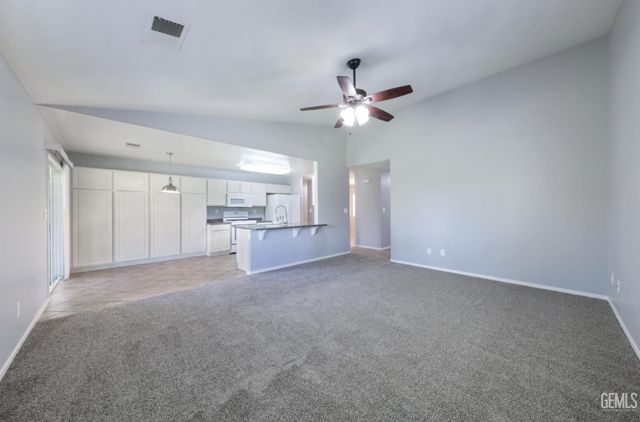 12306 Hill Country Drive, Bakersfield, CA 93312
