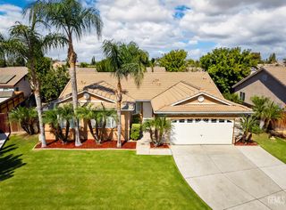 12306 Hill Country Drive, Bakersfield, CA 93312