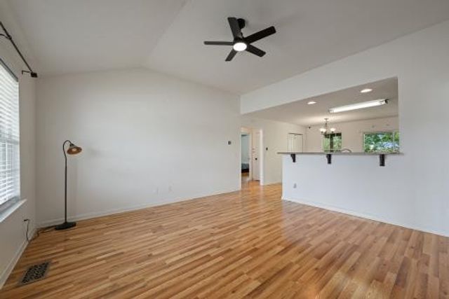 16 Andy Cir, Lebanon, TN 37087
