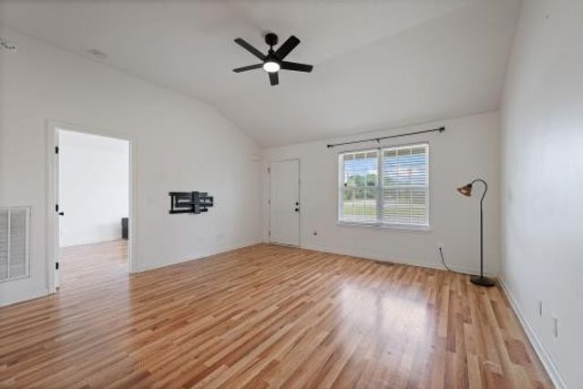 16 Andy Cir, Lebanon, TN 37087