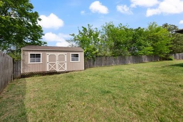 16 Andy Cir, Lebanon, TN 37087