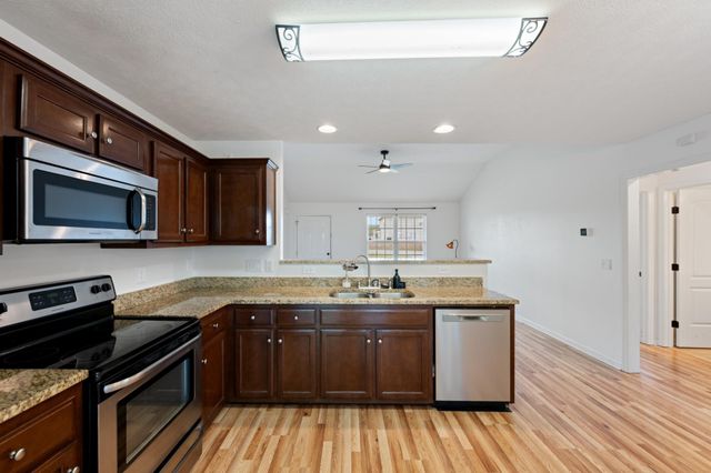16 Andy Cir, Lebanon, TN 37087