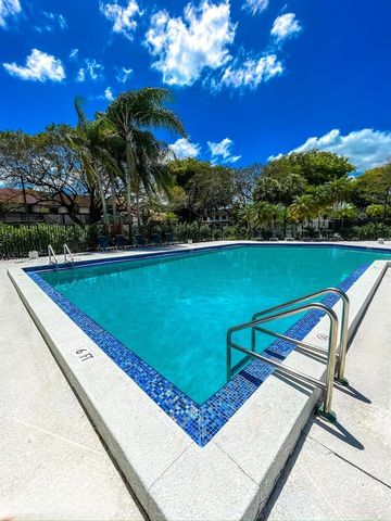 13360 SW 89th Ter G, Miami, FL 33186