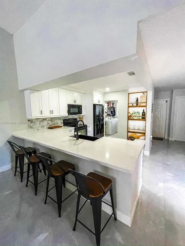 13360 SW 89th Ter G, Miami, FL 33186