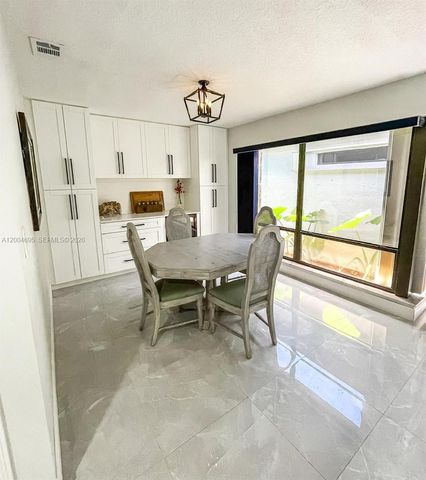 13360 SW 89th Ter G, Miami, FL 33186