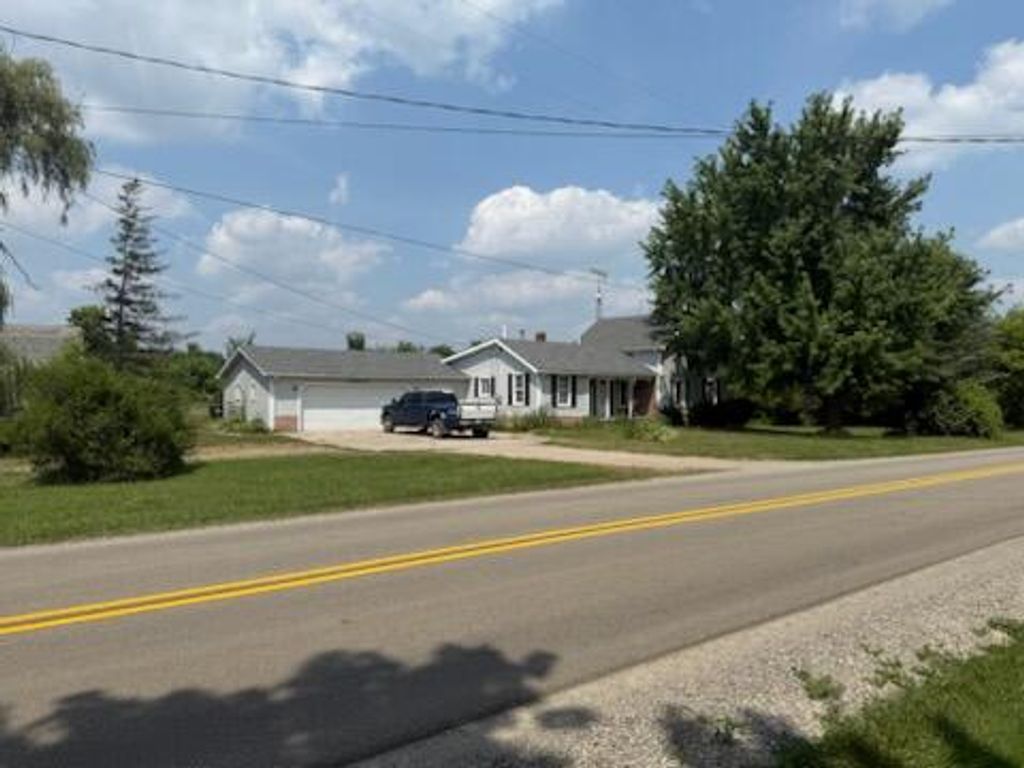 10512 Rome Road, Adrian, MI 49221