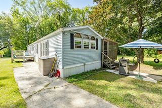 37 Wheeler Drive, Alburgh, VT 05440