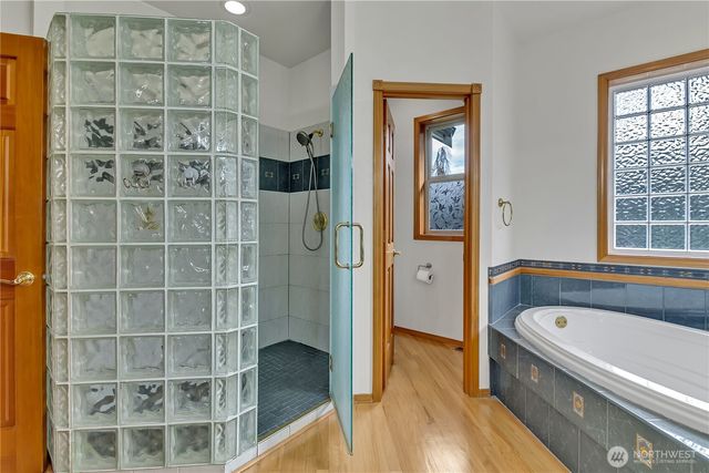 6725 Mirror Court SE, Olympia, WA 98513