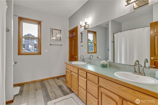 6725 Mirror Court SE, Olympia, WA 98513
