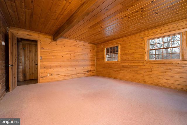 5742 BROOKS WOODS RD, Lothian, MD 20711