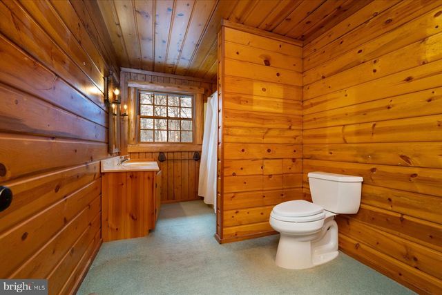 5742 BROOKS WOODS RD, Lothian, MD 20711