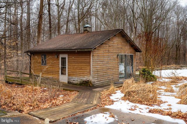 5742 BROOKS WOODS RD, Lothian, MD 20711