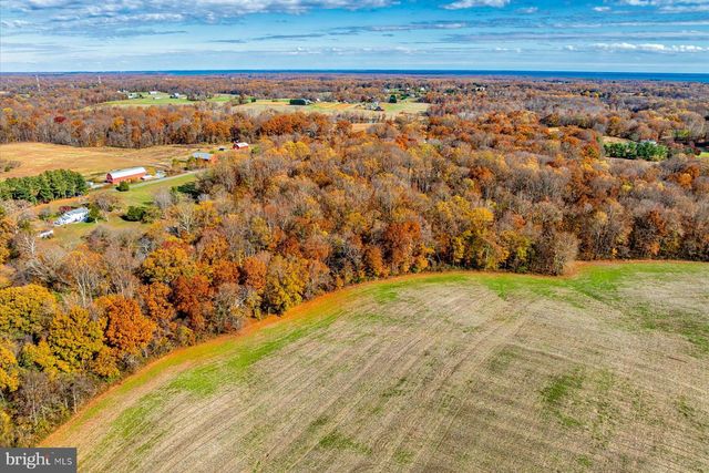 5742 BROOKS WOODS RD, Lothian, MD 20711