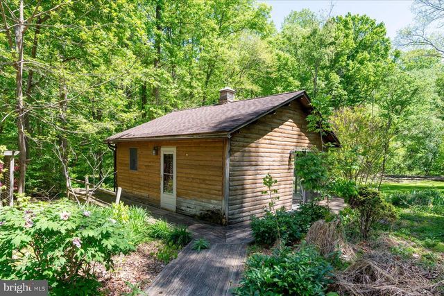 5742 BROOKS WOODS RD, Lothian, MD 20711