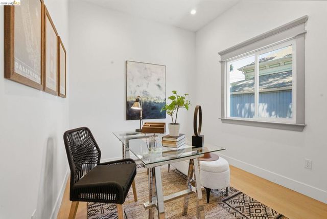 1712 Schiller St, Alameda, CA 94501